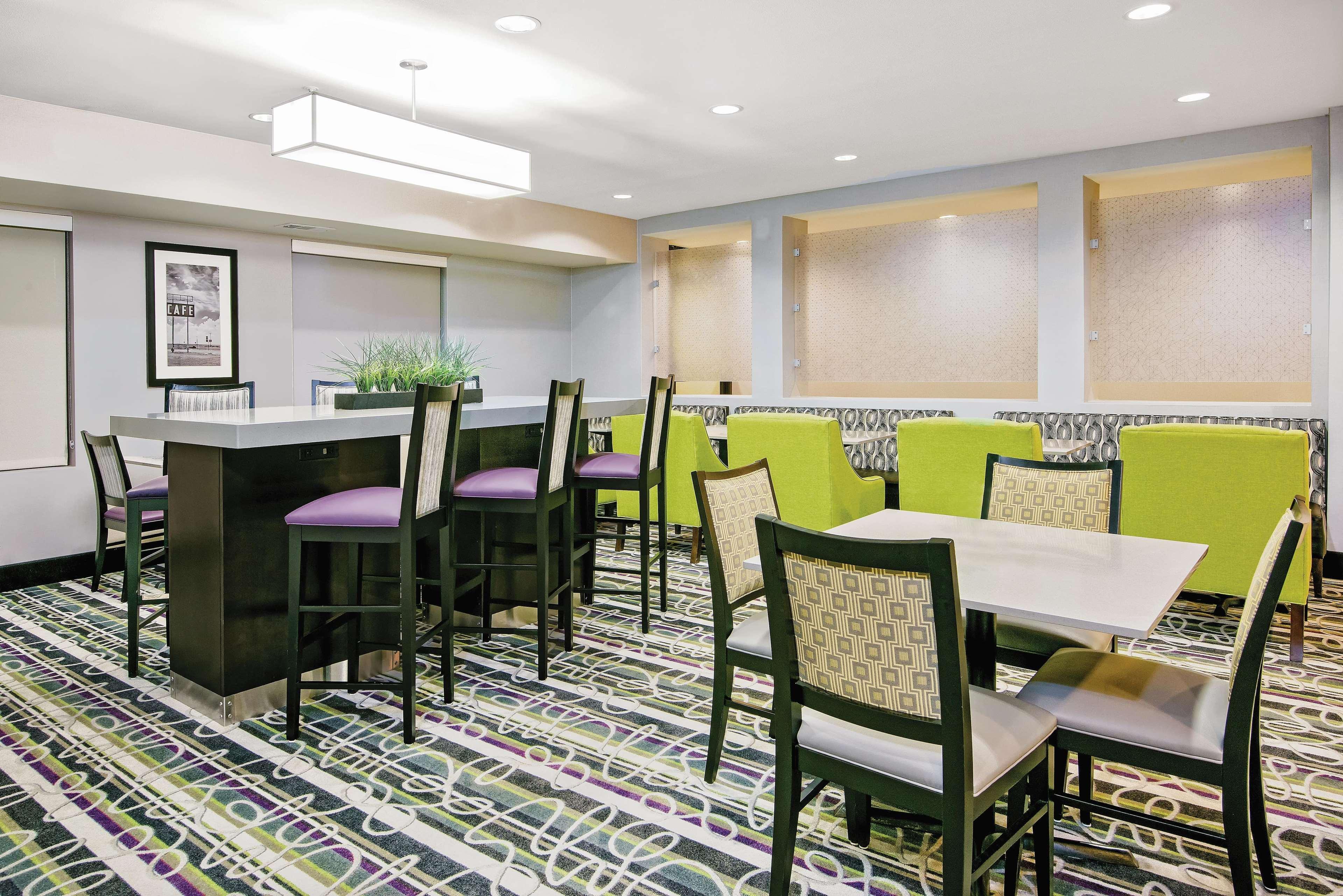 La Quinta Inn & Suites By Wyndham The Woodlands Spring Zewnętrze zdjęcie